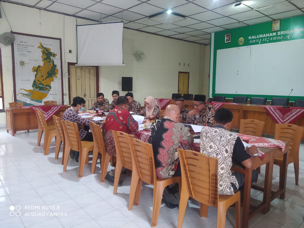 Pembahasan Rancangan Peraturan Kepala Kalurahan (Raperkal) tentang Keterbukaan Informasi Publik (KIP) 